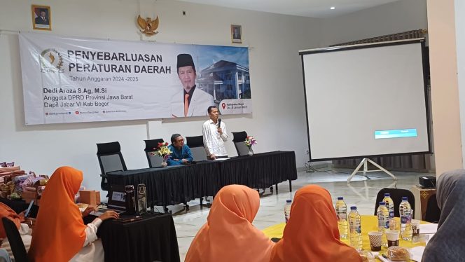 
					Dedi Aroza : Kaum Ibu Berpeluang untuk Mendirikan Desa Wisata